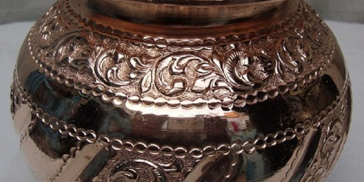 Banaras Metal Repouse Craft