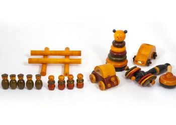 Channapatna Toys And Dolls